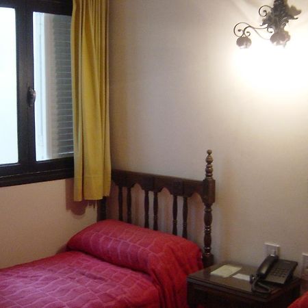 Emperatriz Hotel Familiar 圣达菲 外观 照片