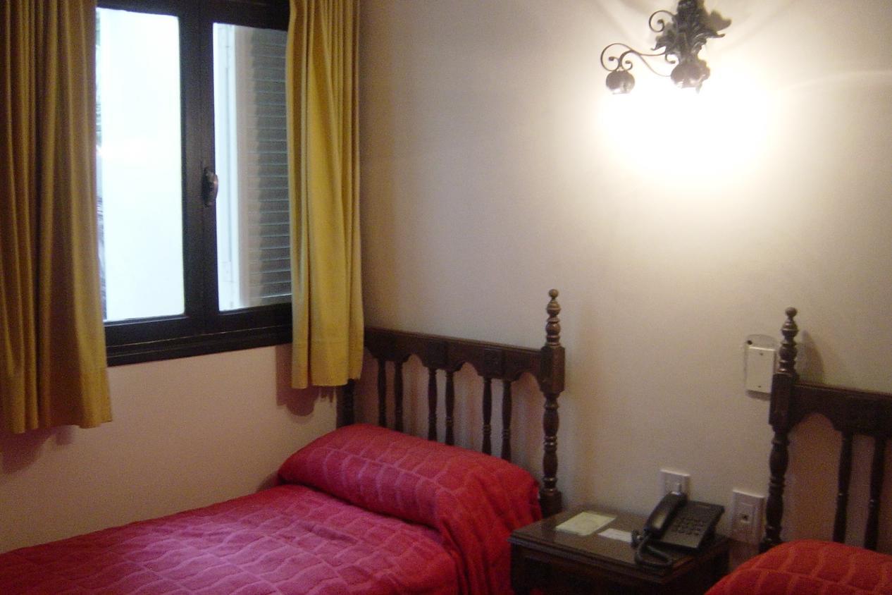 Emperatriz Hotel Familiar 圣达菲 外观 照片